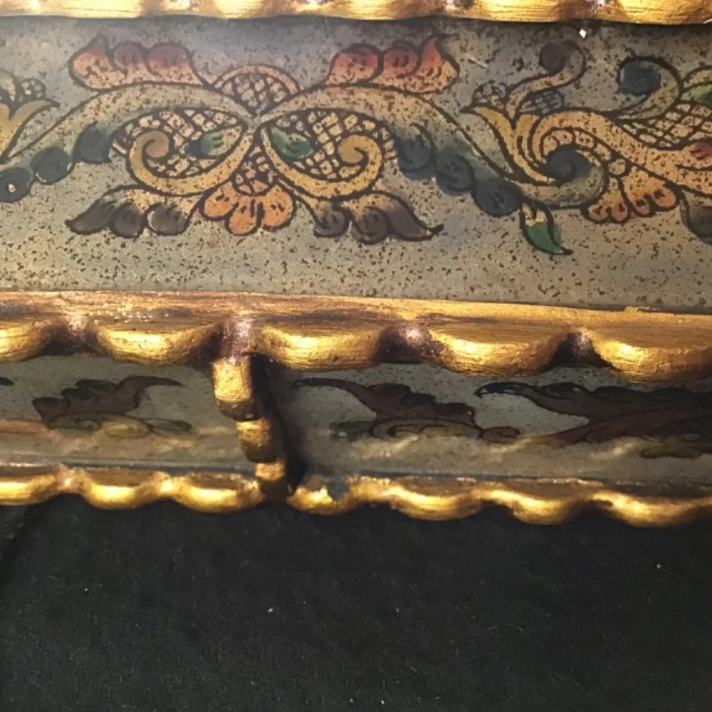 Vintage Beautiful Accent Mirror, Reverse Painted Gold Detail 12